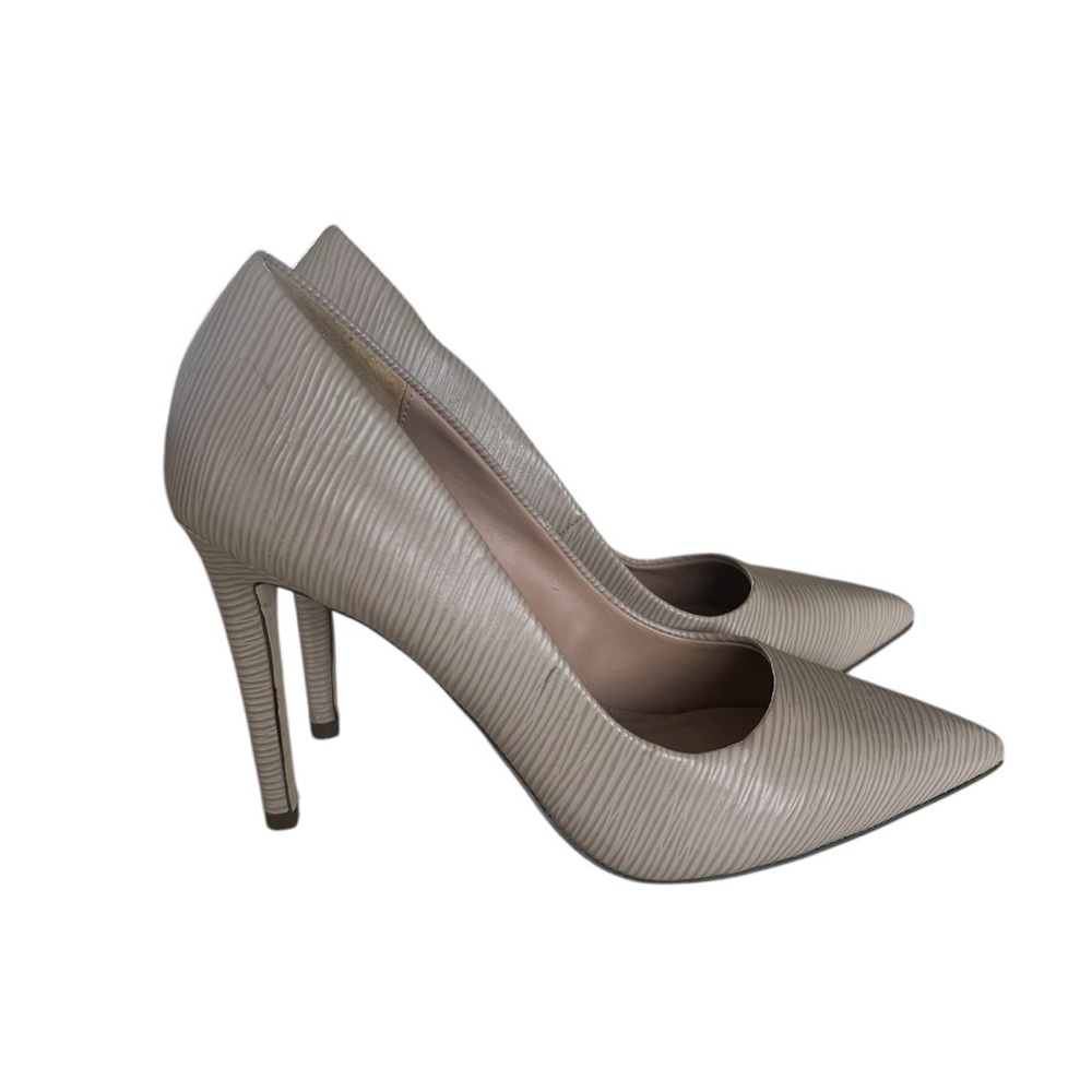Elegant Beige Textured Heels